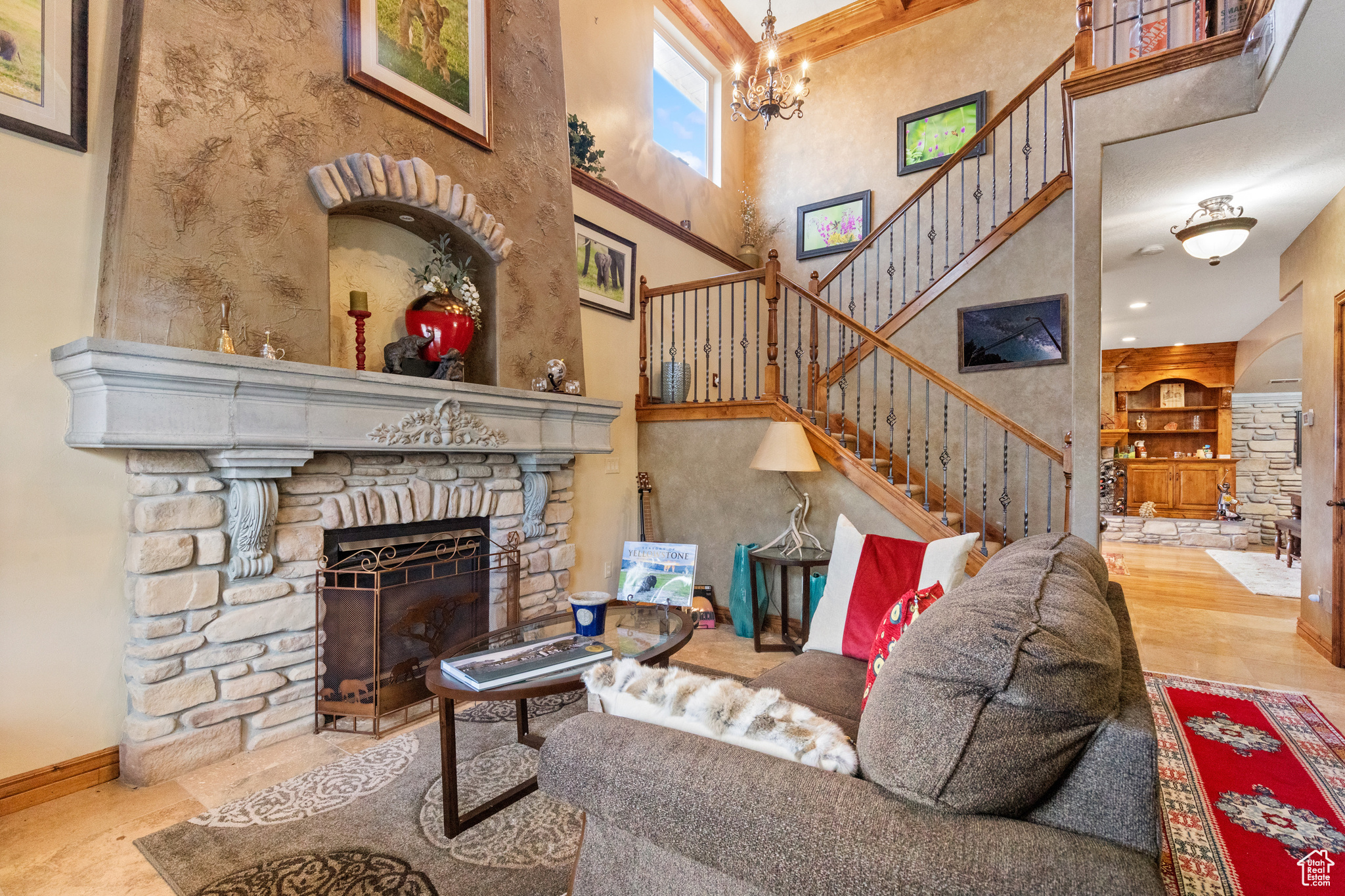 THE CASCADES - Residential