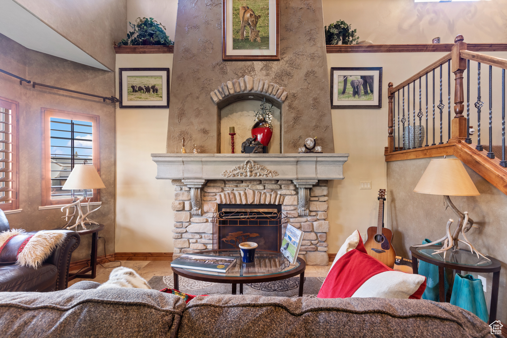 THE CASCADES - Residential