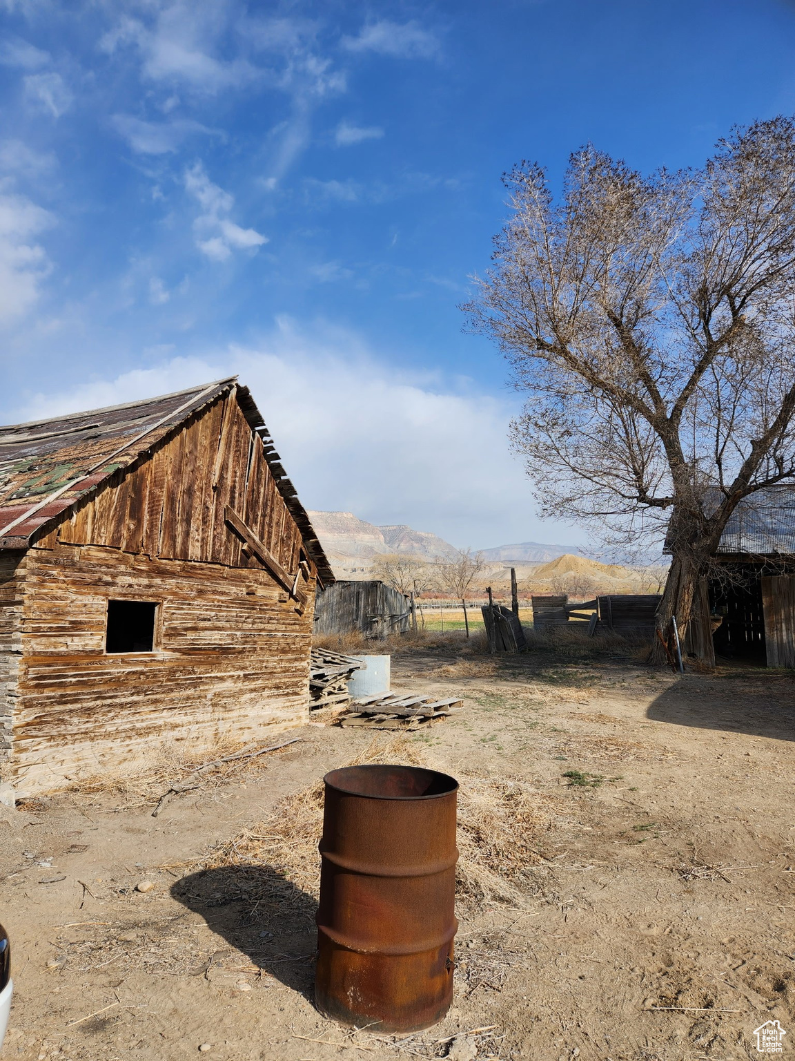 40 W Rock Canyon Rd Rd, Clawson, Utah image 49