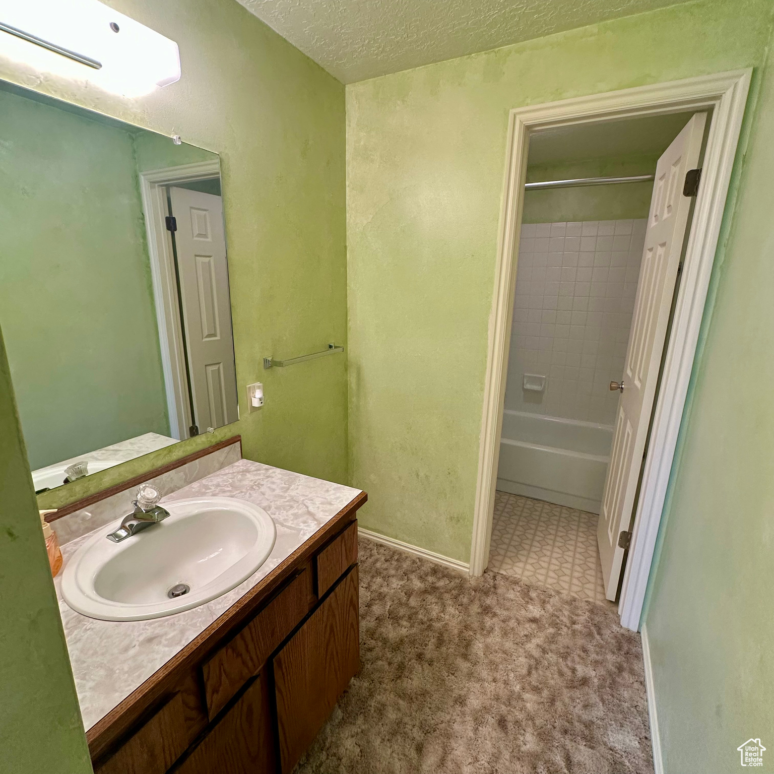 40 W Rock Canyon Rd Rd, Clawson, Utah image 28