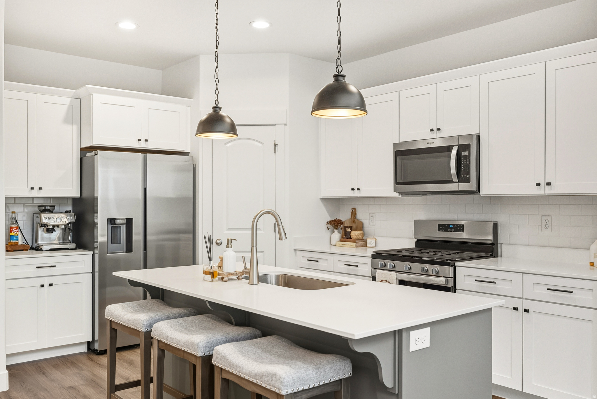 RIDGEHORNE - Residential