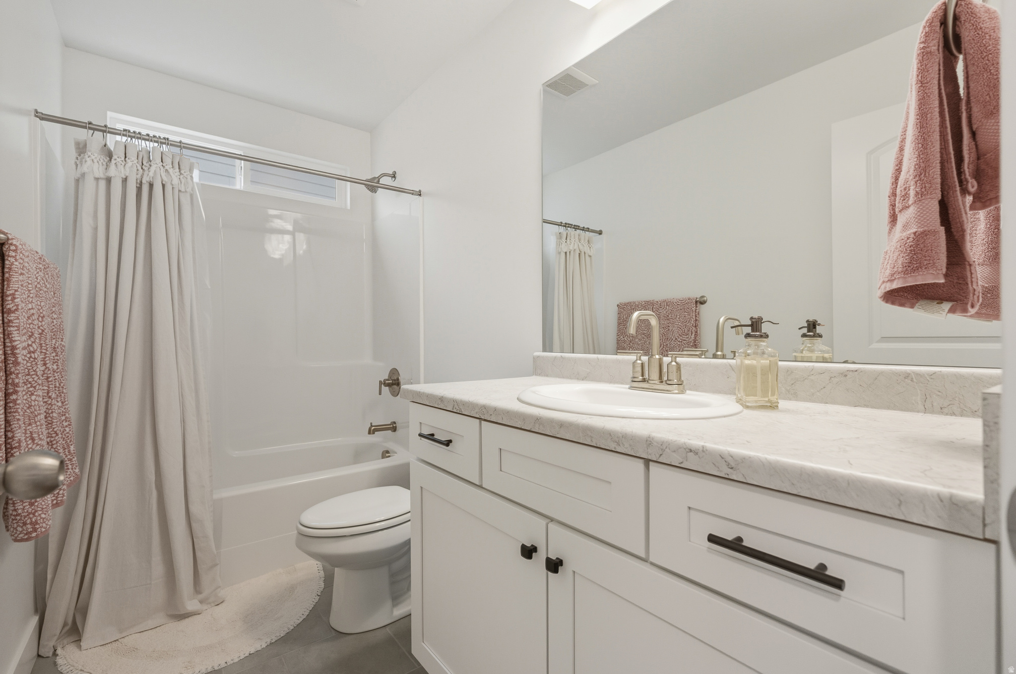 RIDGEHORNE - Residential