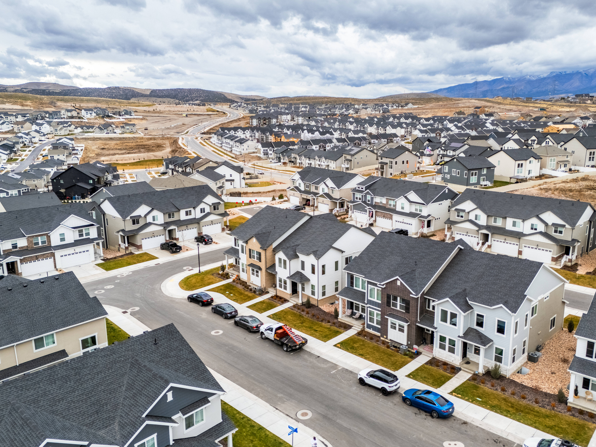 RIDGEHORNE - Residential