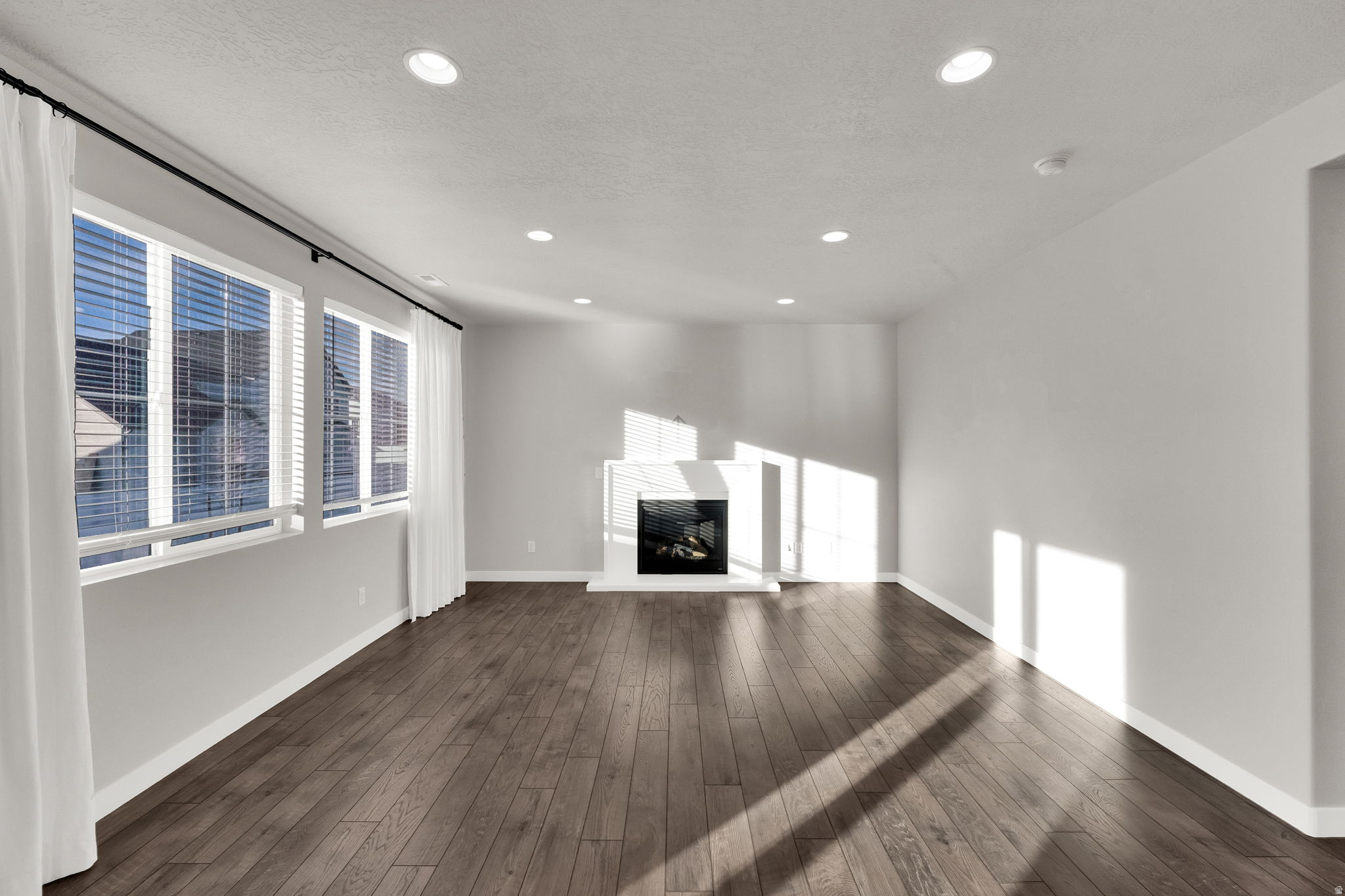 FRANCIS COMMONS - Residential