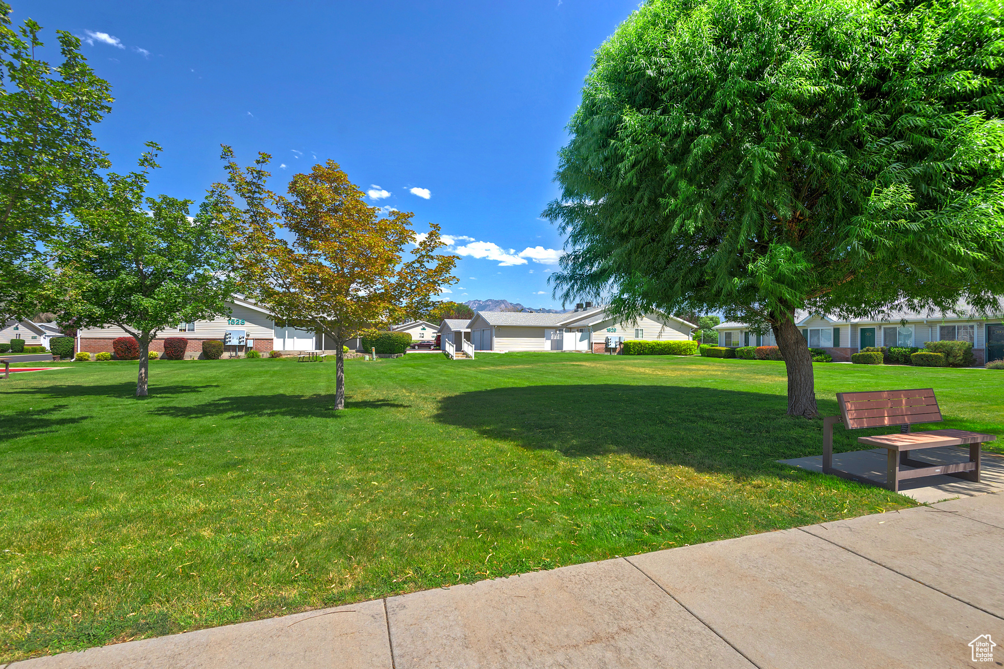 CENTENNIAL PARK - Residential