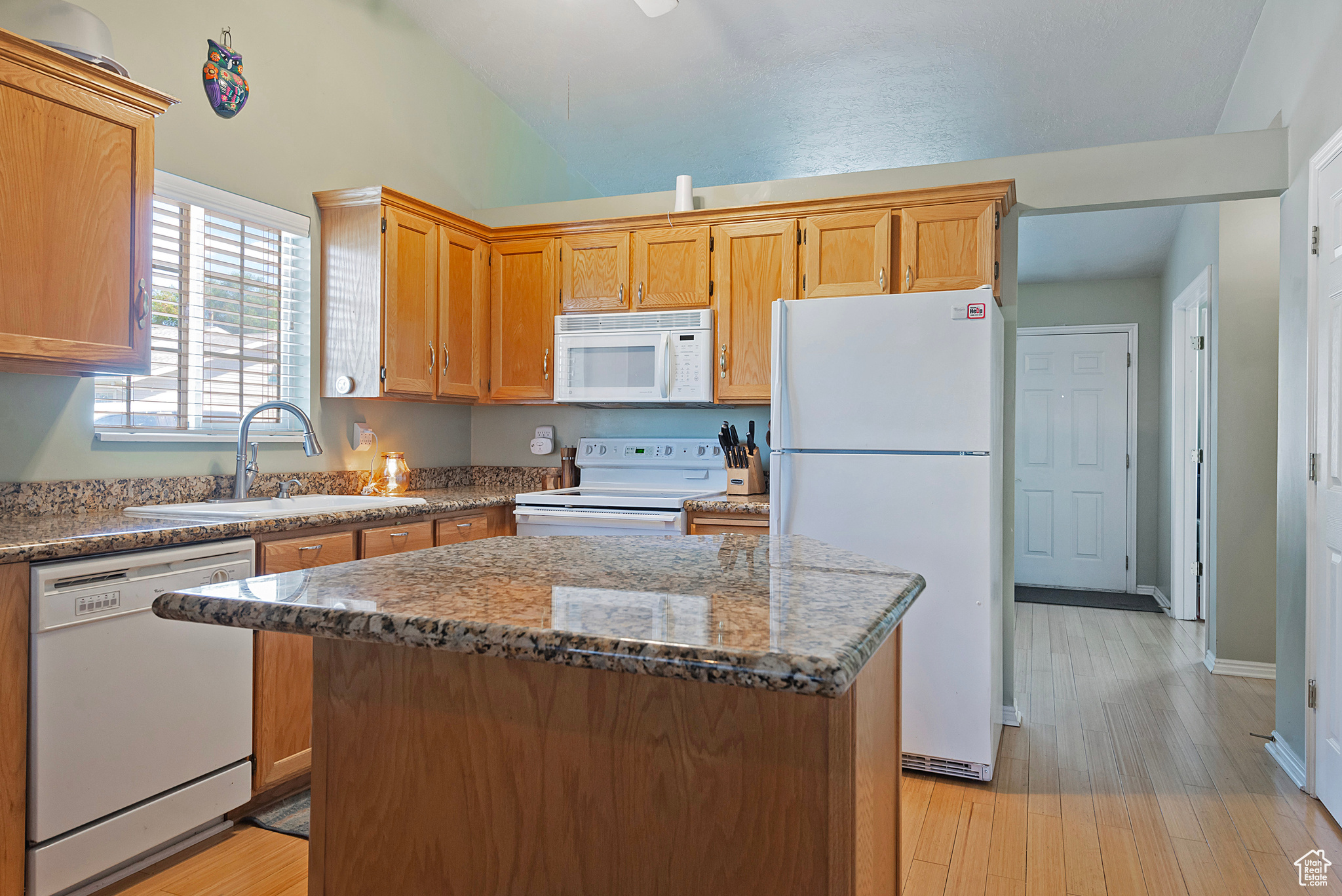 CENTENNIAL PARK - Residential