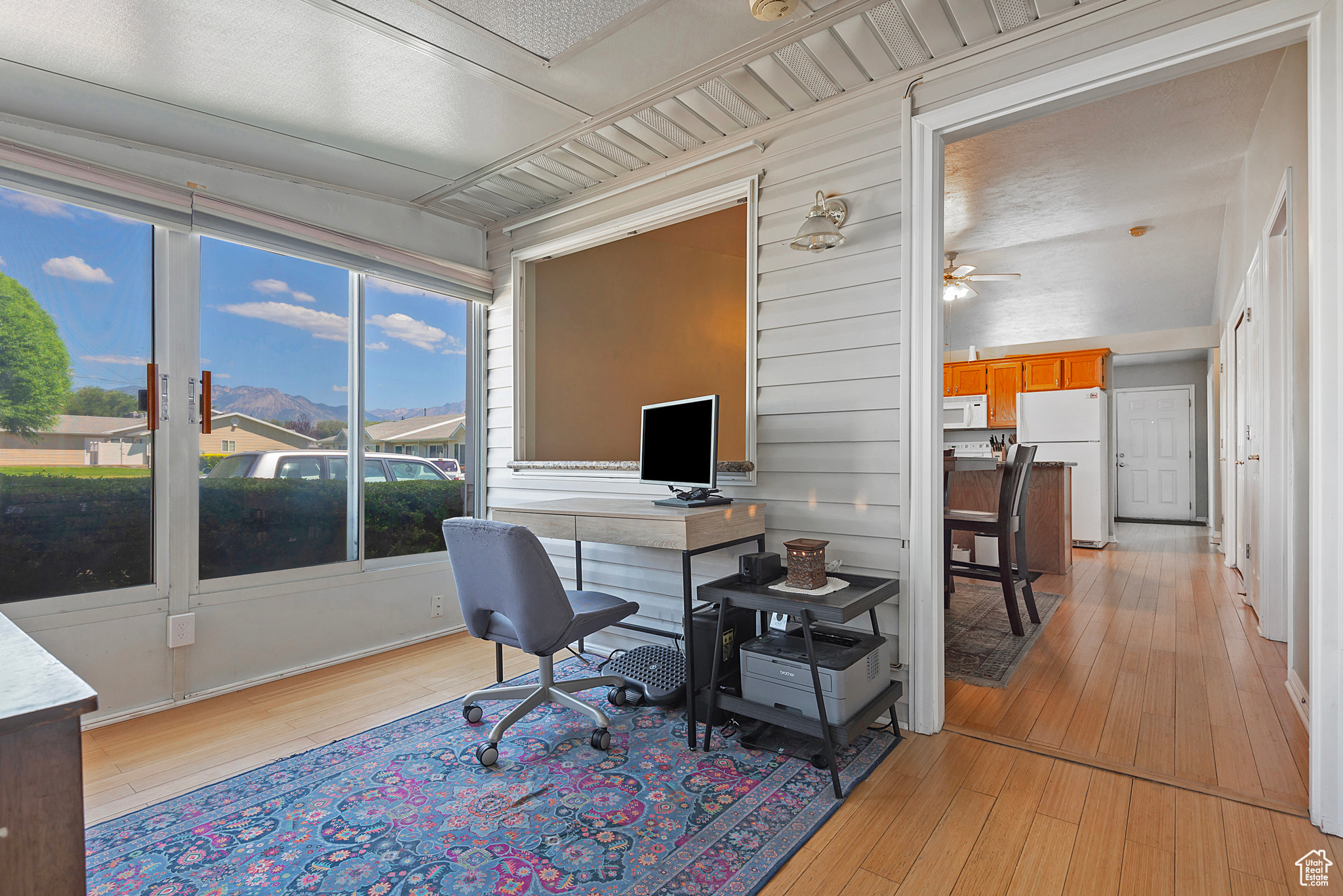 CENTENNIAL PARK - Residential