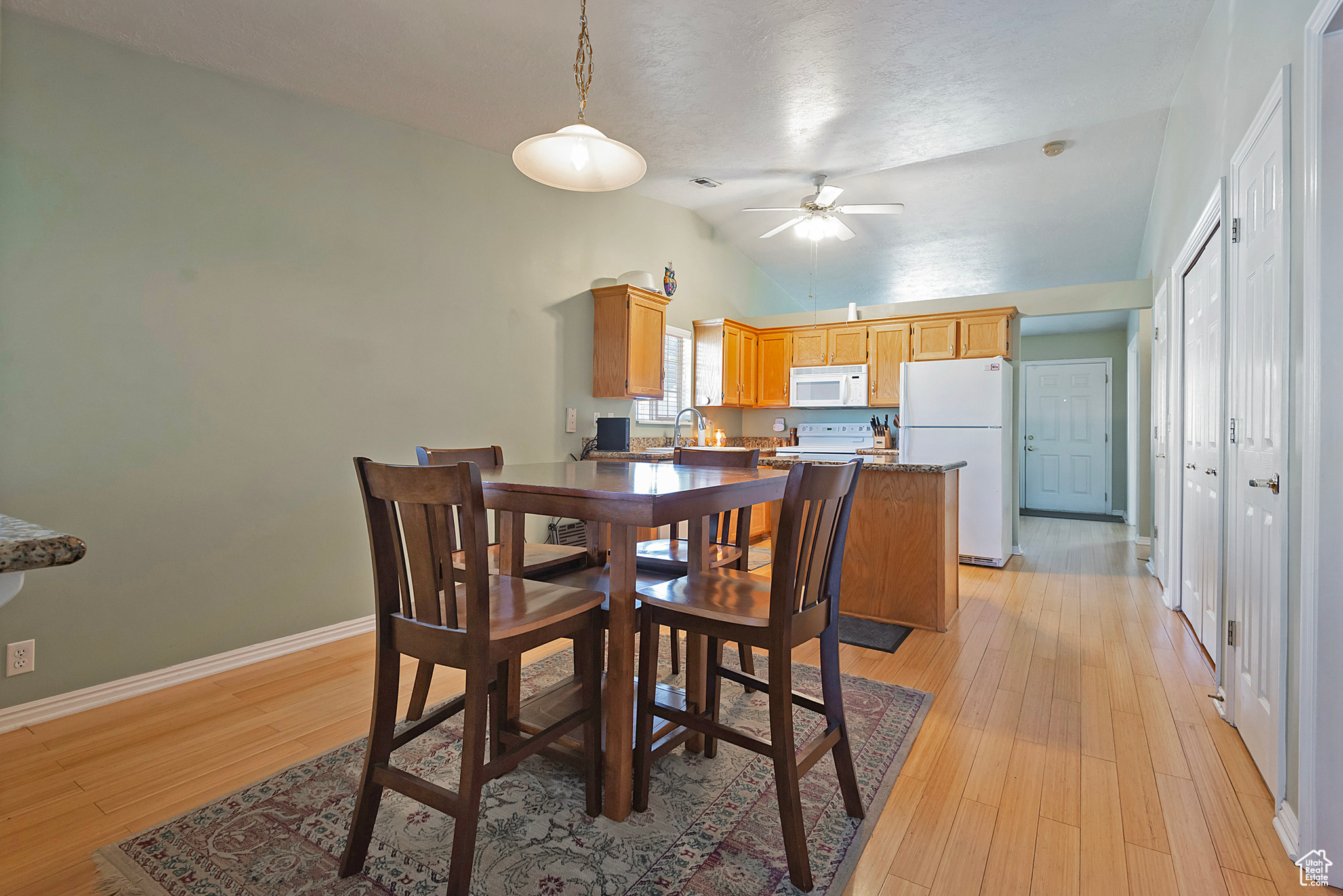 CENTENNIAL PARK - Residential