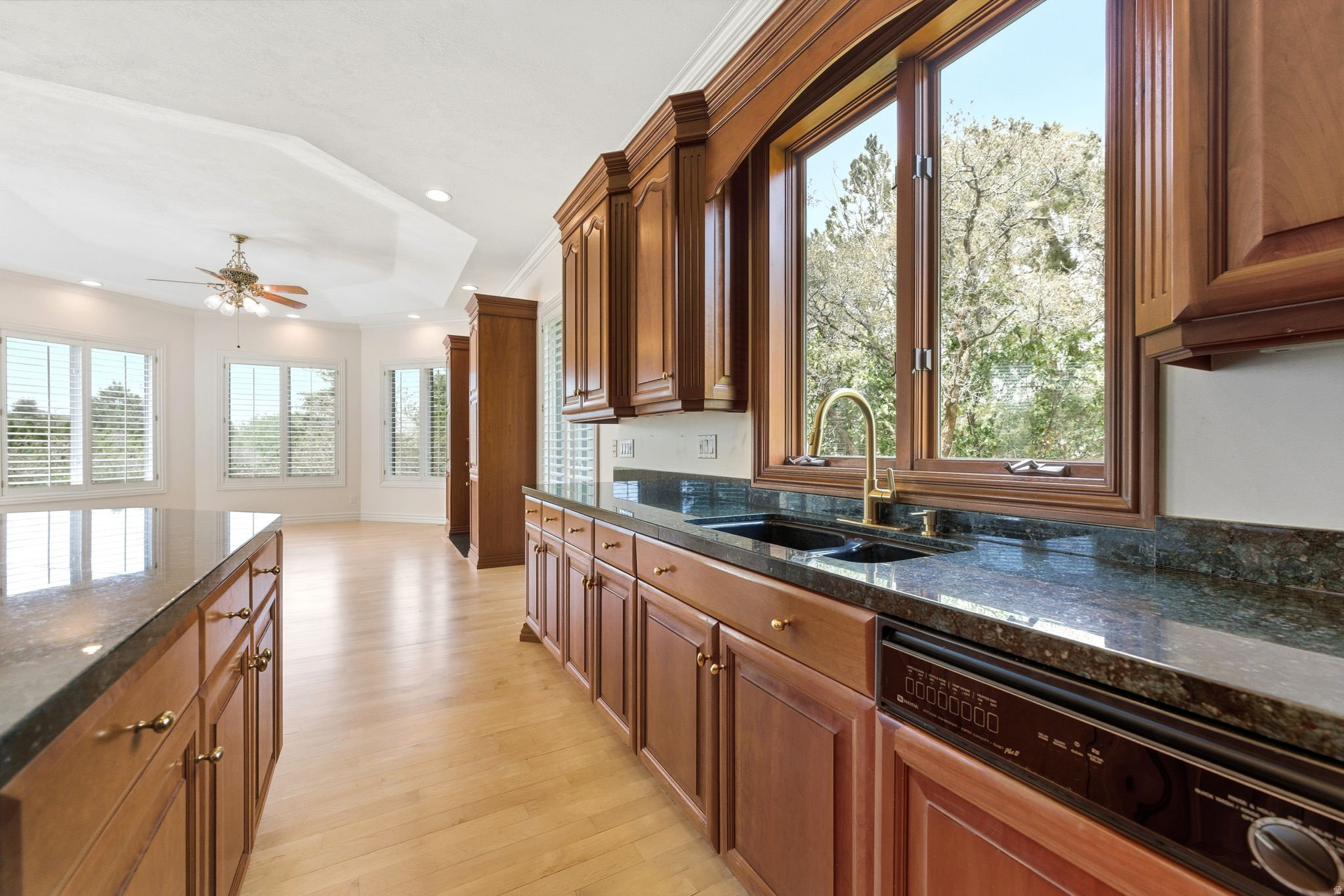 SEVEN SPRINGS - Residential