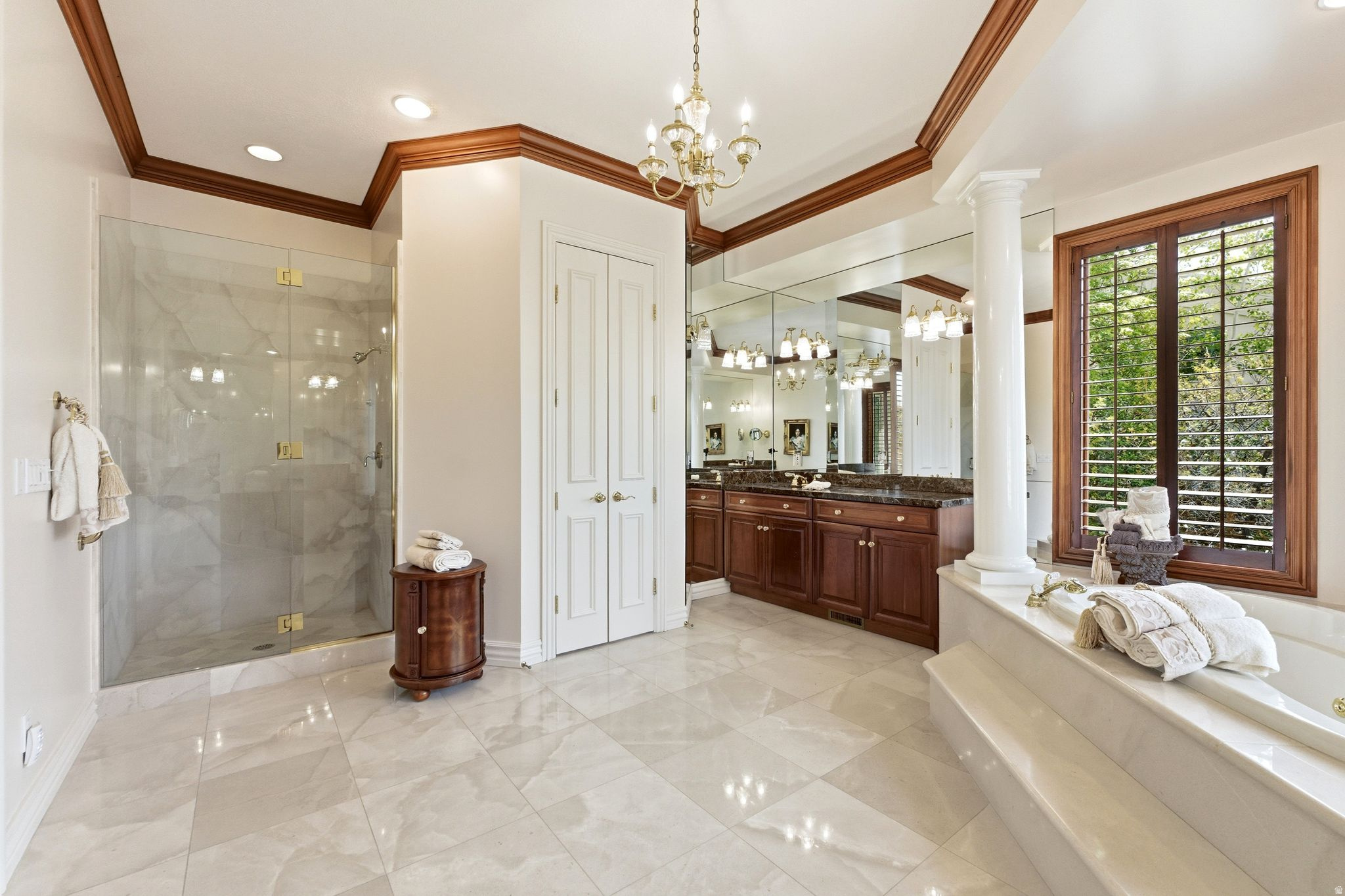 SEVEN SPRINGS - Residential