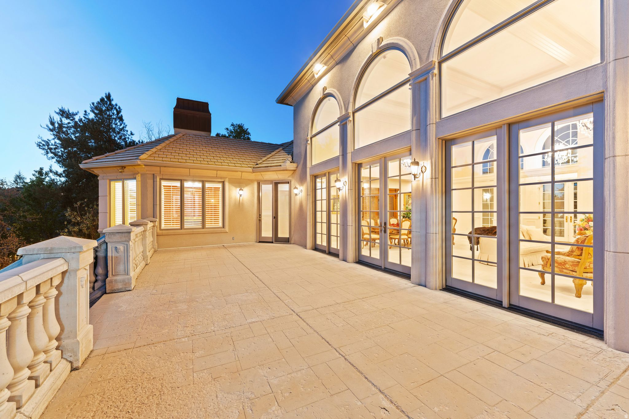 SEVEN SPRINGS - Residential