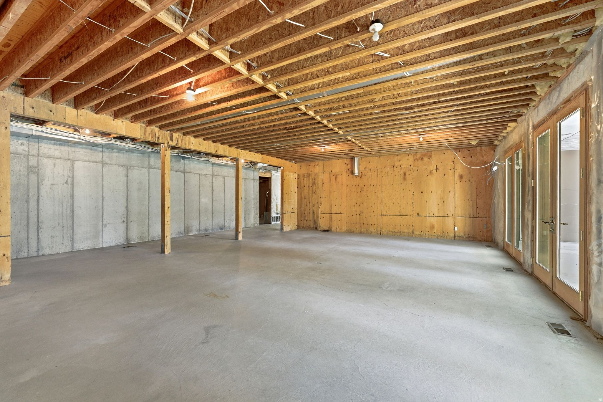 SEVEN SPRINGS - Residential