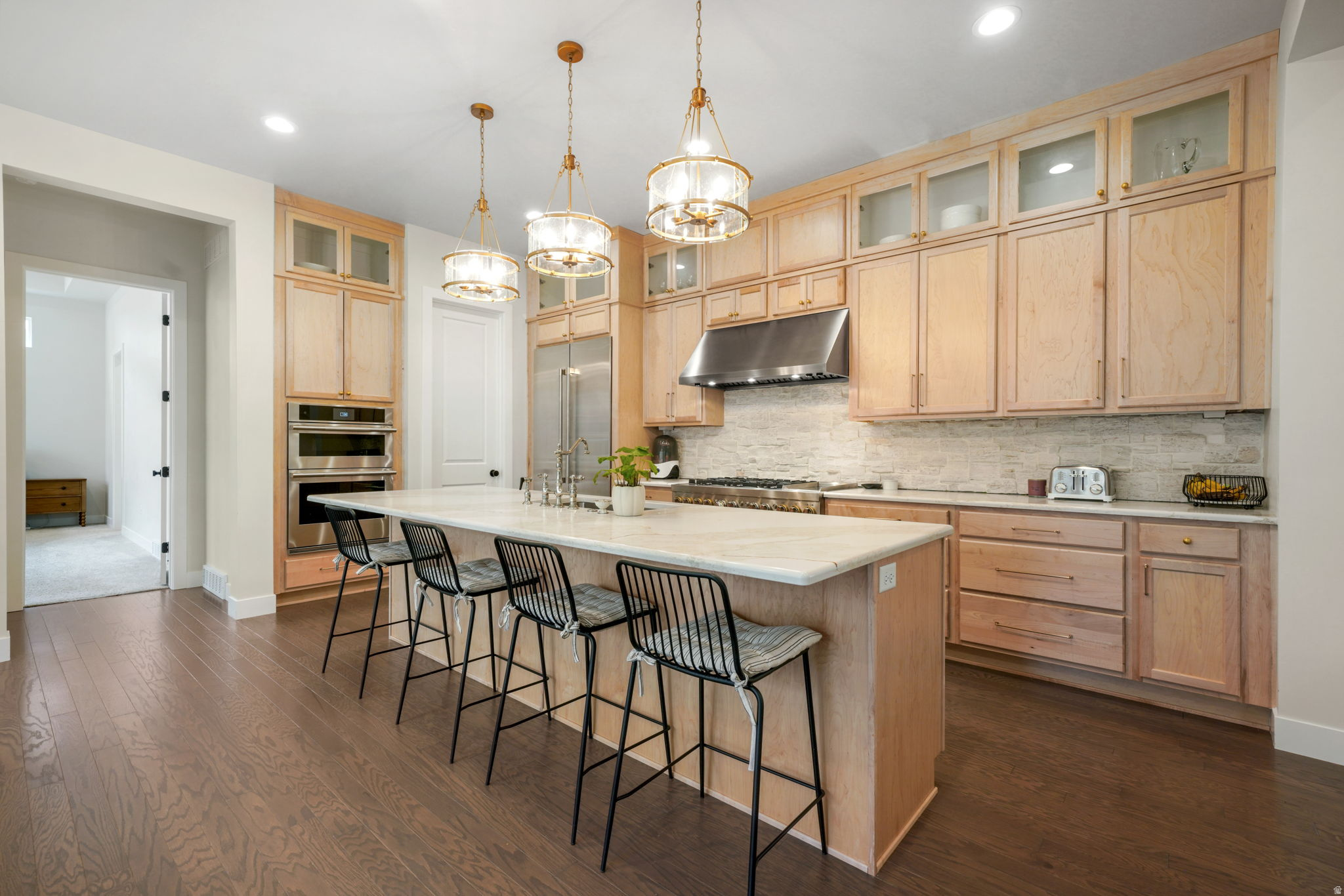 CANYON POINT - Residential