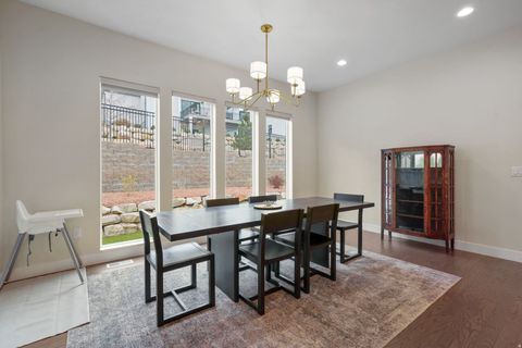 Tiny photo for 1802 W OAK CREEK CIR, Lehi, UT 84048 (MLS # 2122657)