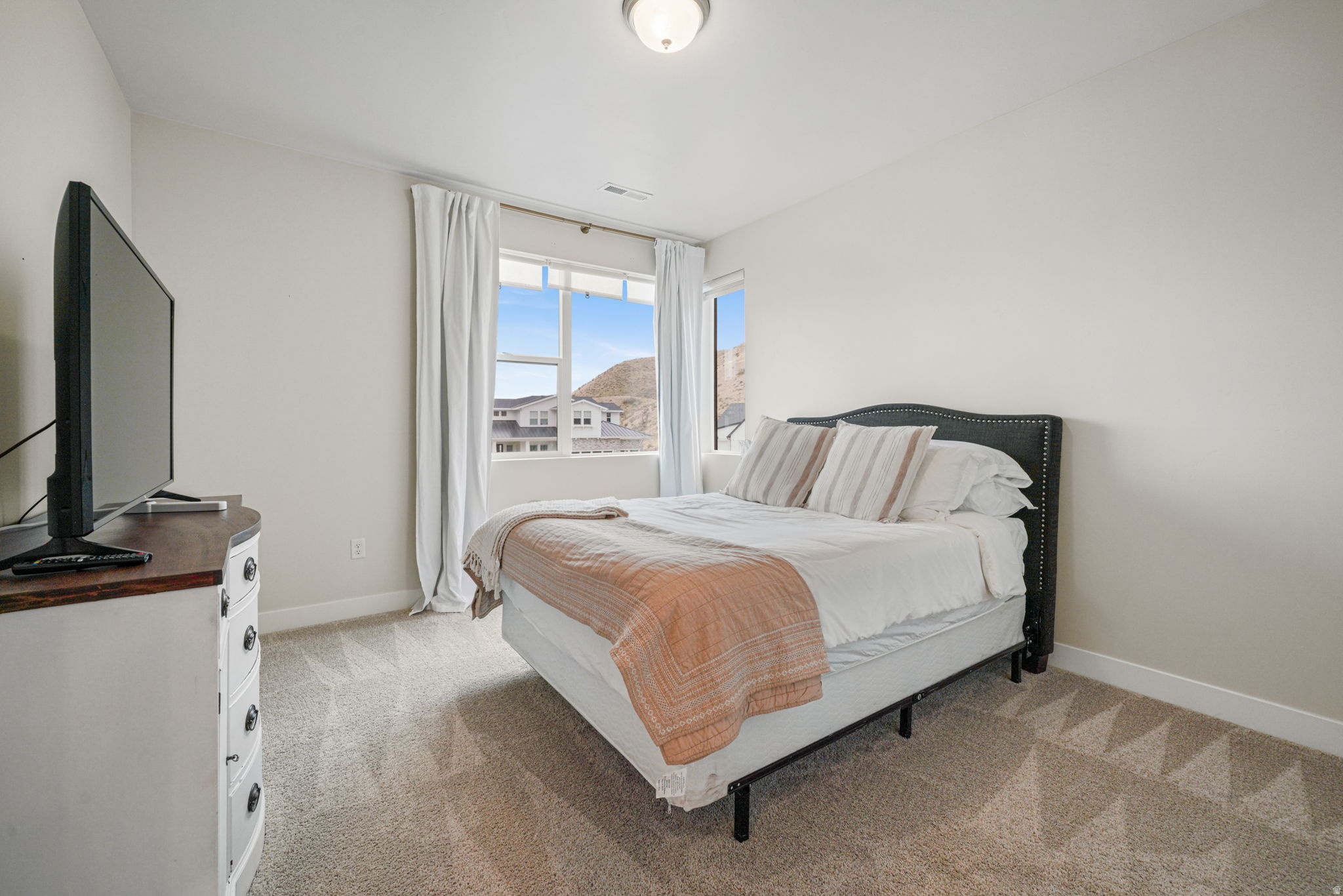 CANYON POINT - Residential