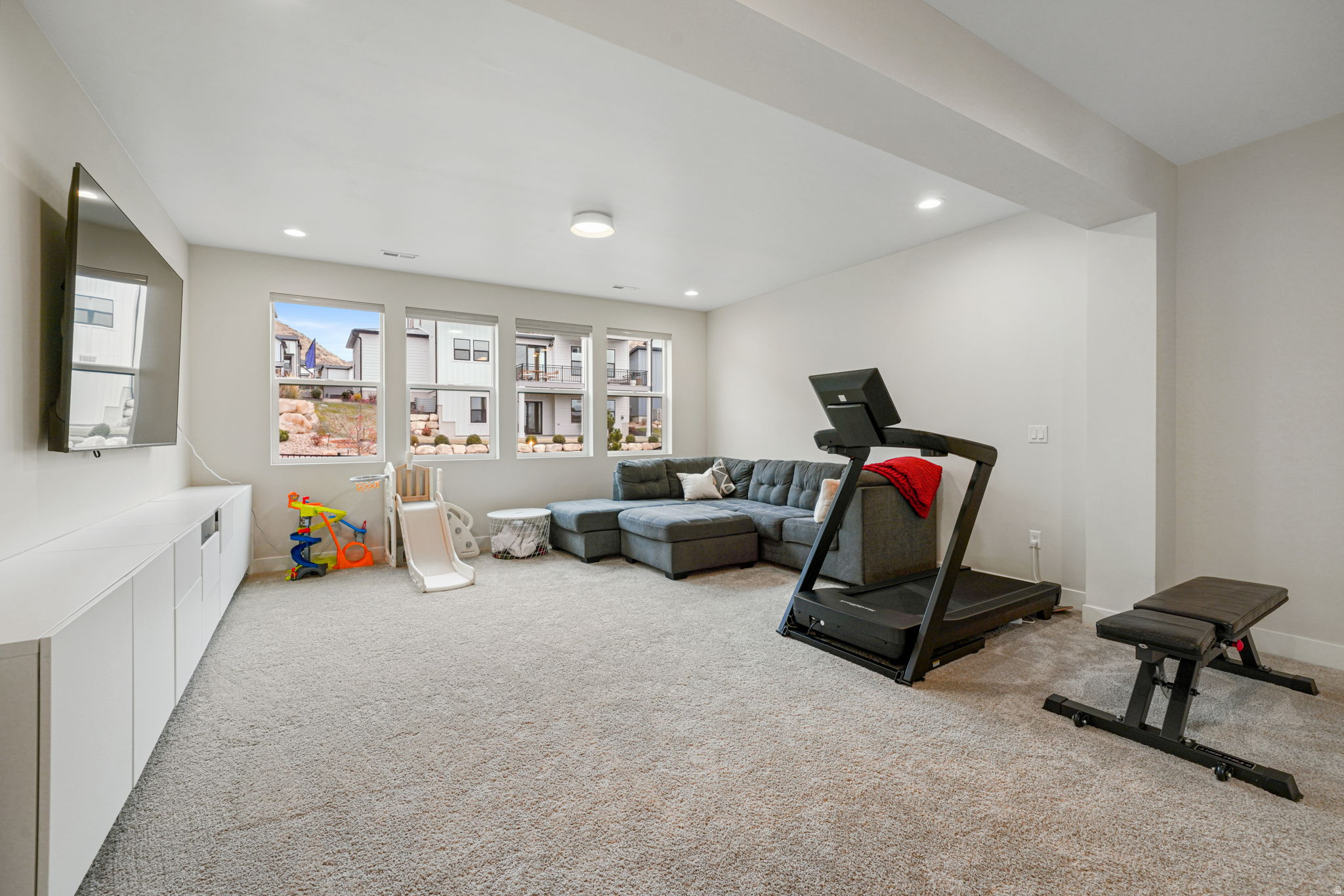 CANYON POINT - Residential