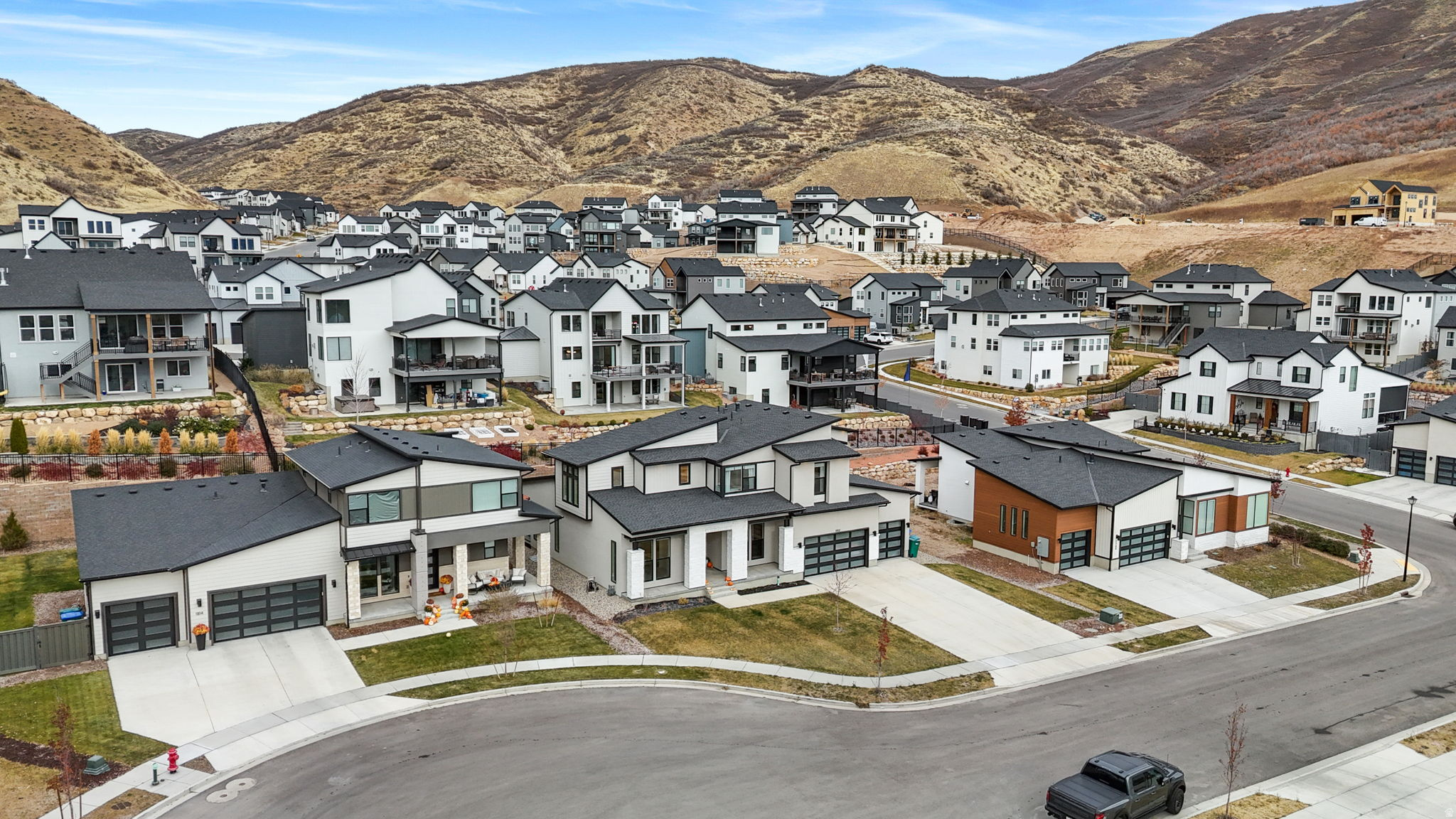 CANYON POINT - Residential