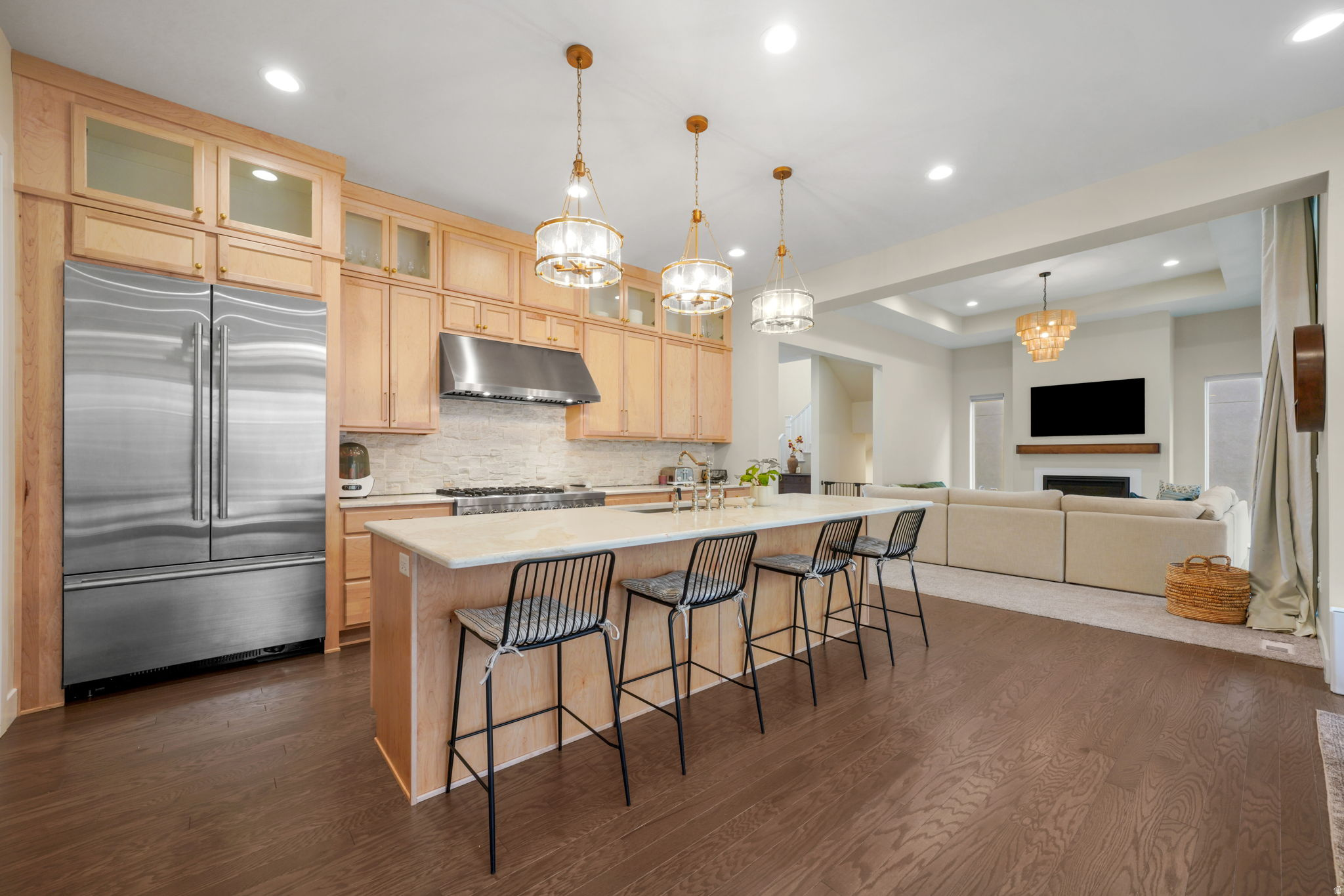 CANYON POINT - Residential