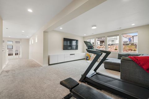 Tiny photo for 1802 W OAK CREEK CIR, Lehi, UT 84048 (MLS # 2122657)