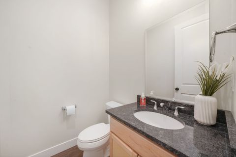 Tiny photo for 1802 W OAK CREEK CIR, Lehi, UT 84048 (MLS # 2122657)