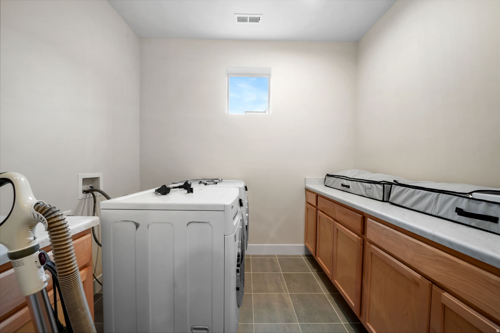 CANYON POINT - Residential