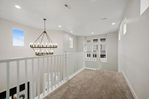 Tiny photo for 1802 W OAK CREEK CIR, Lehi, UT 84048 (MLS # 2122657)