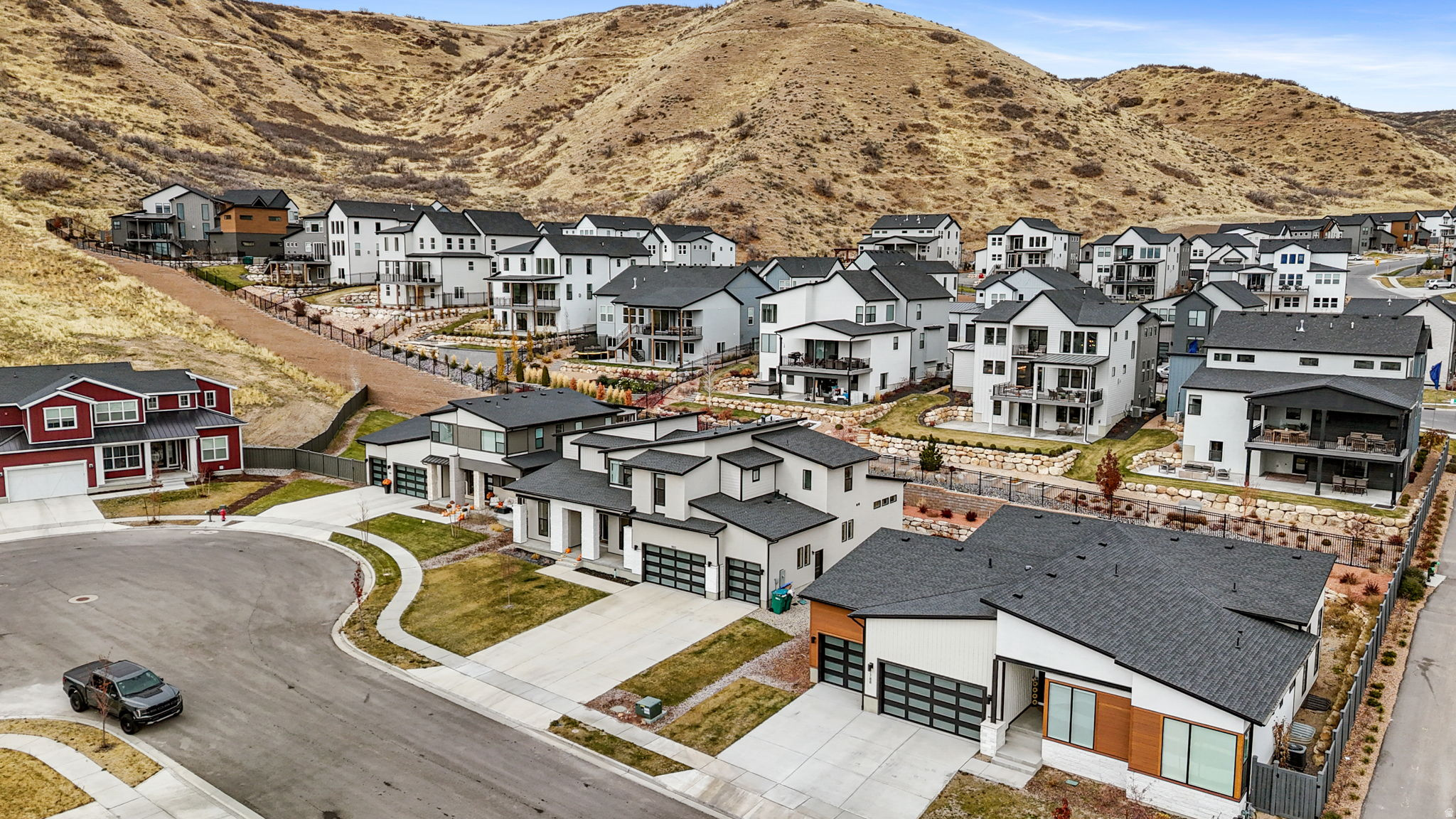 CANYON POINT - Residential