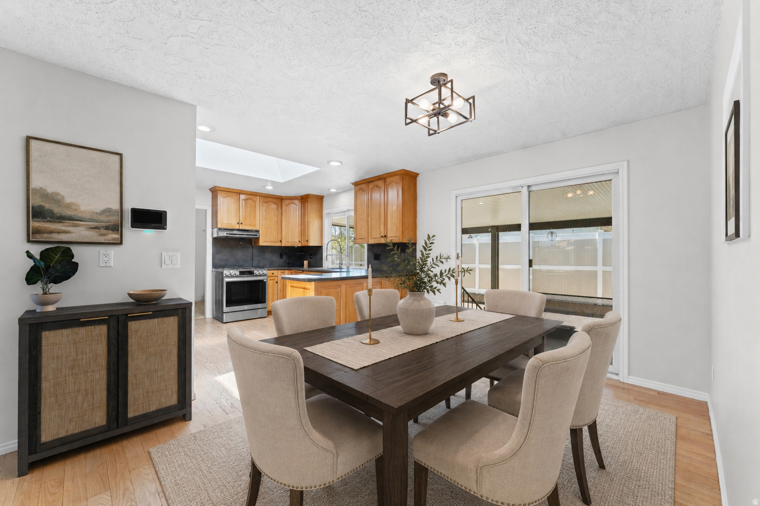 LENMOOR COUNTRY ESTA - Residential