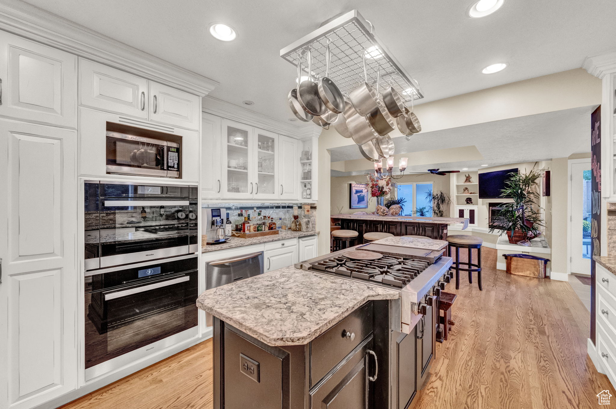WILLOW GLEN - Residential