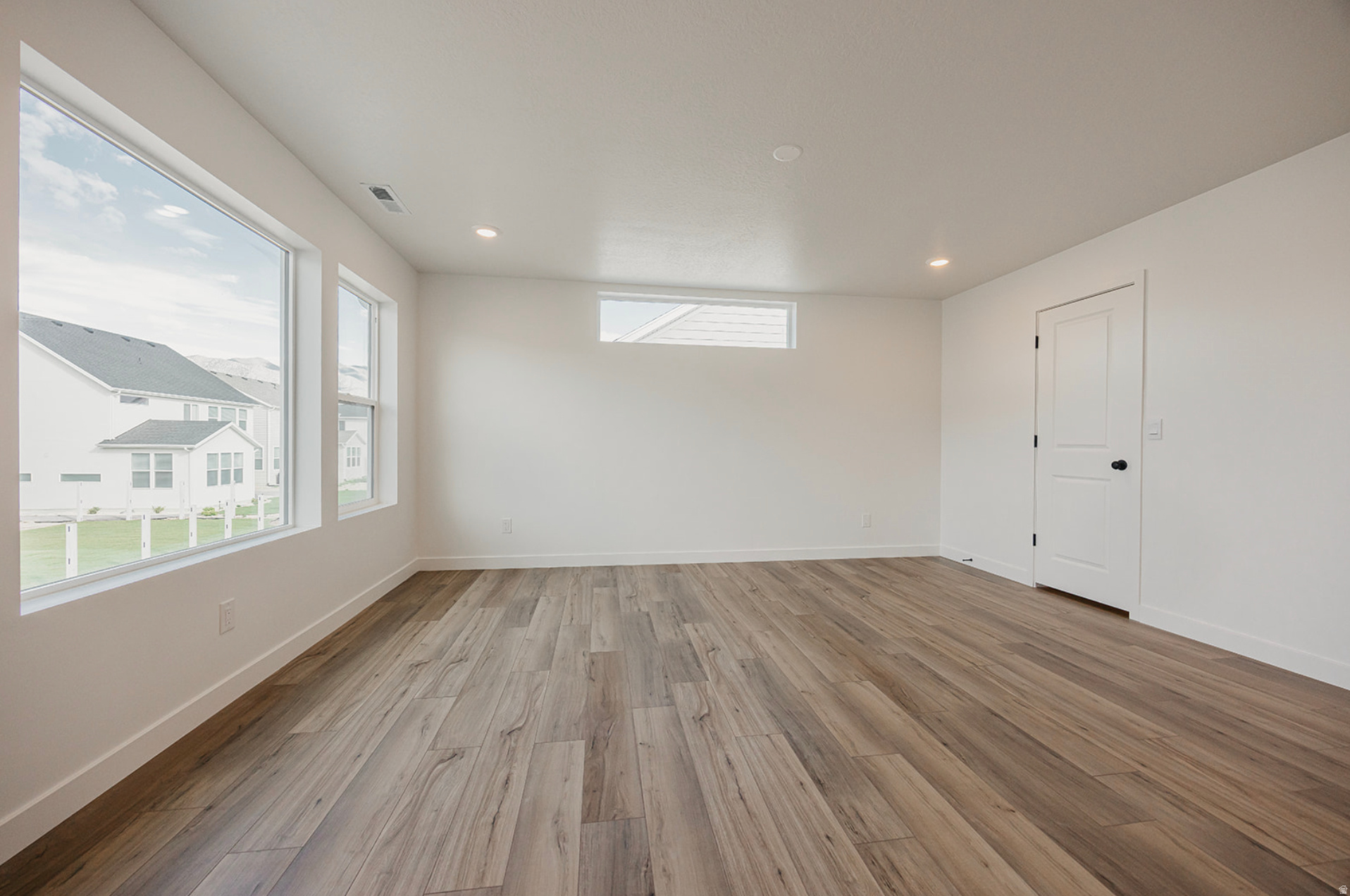 FIREFLY - Residential