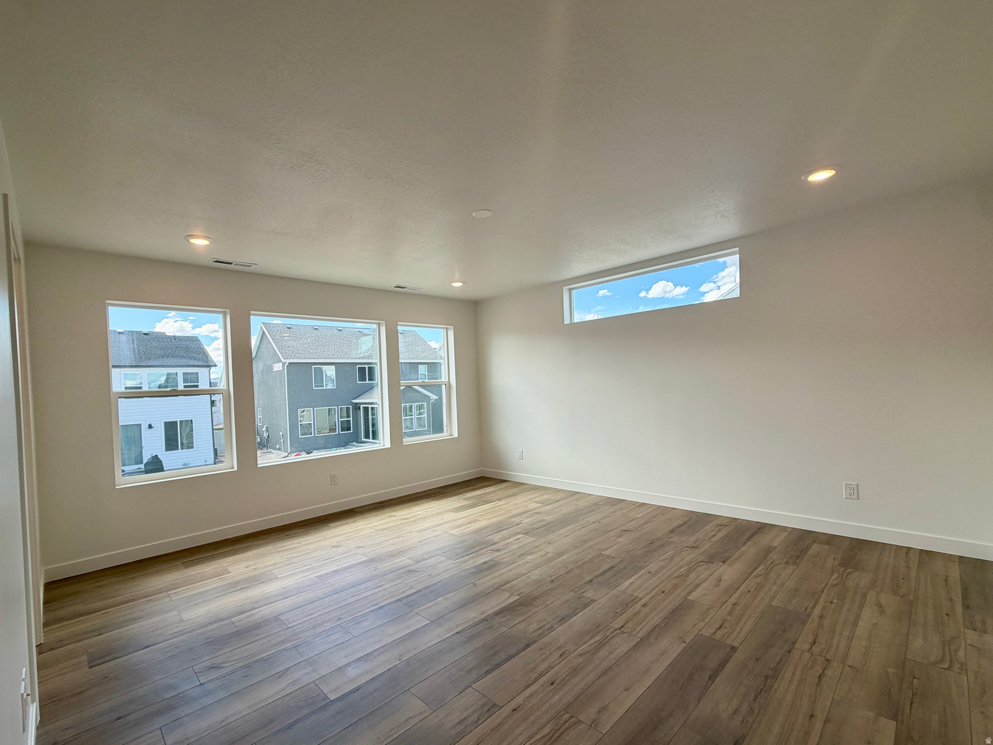 FIREFLY - Residential