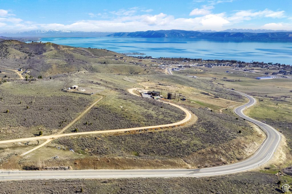 Photo of 705 S FIRST LIGHT DR, Garden City, UT 84028 (MLS # 2118052)