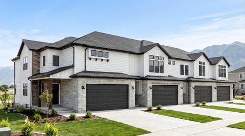 Photo of 1445 W PLEASANT VIEW DR #31, Kaysville, UT 84037 (MLS # 2180198)