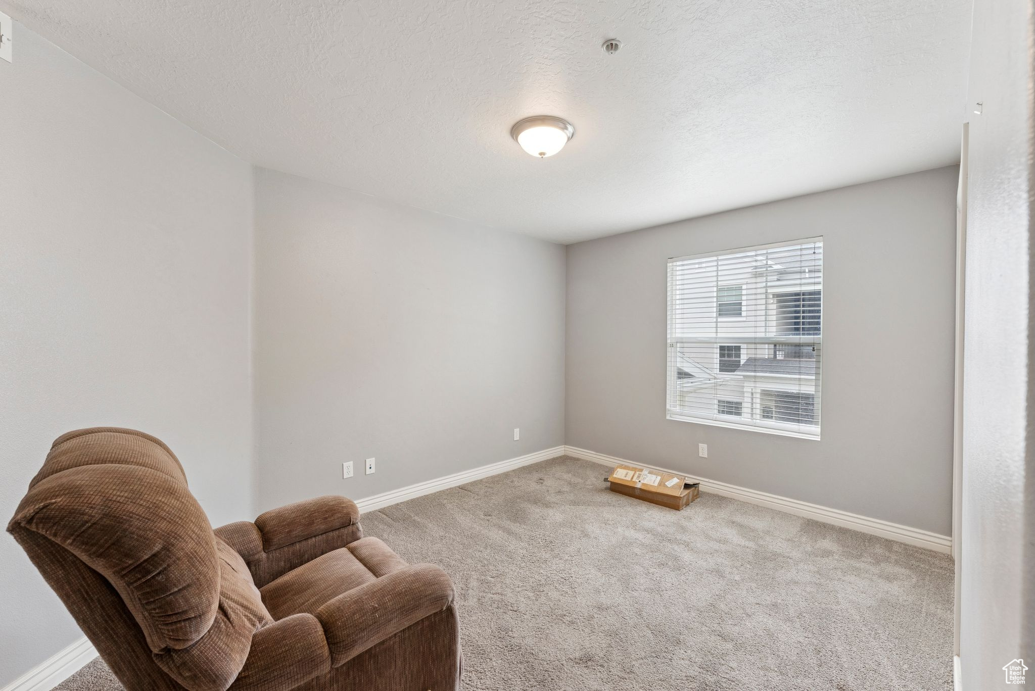 DAYBREAK - Residential