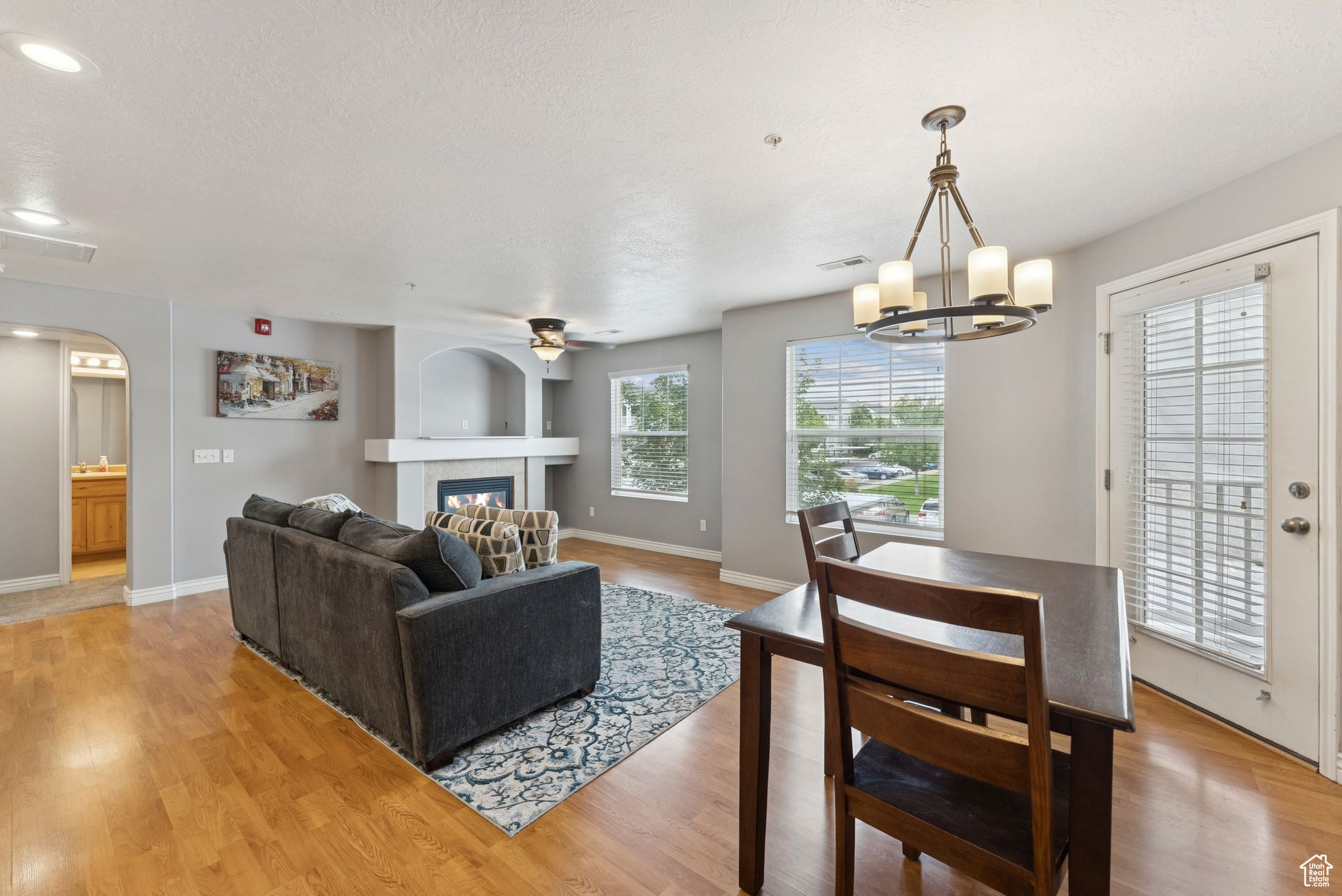 11754 S GRANDVILLE AVE W 108