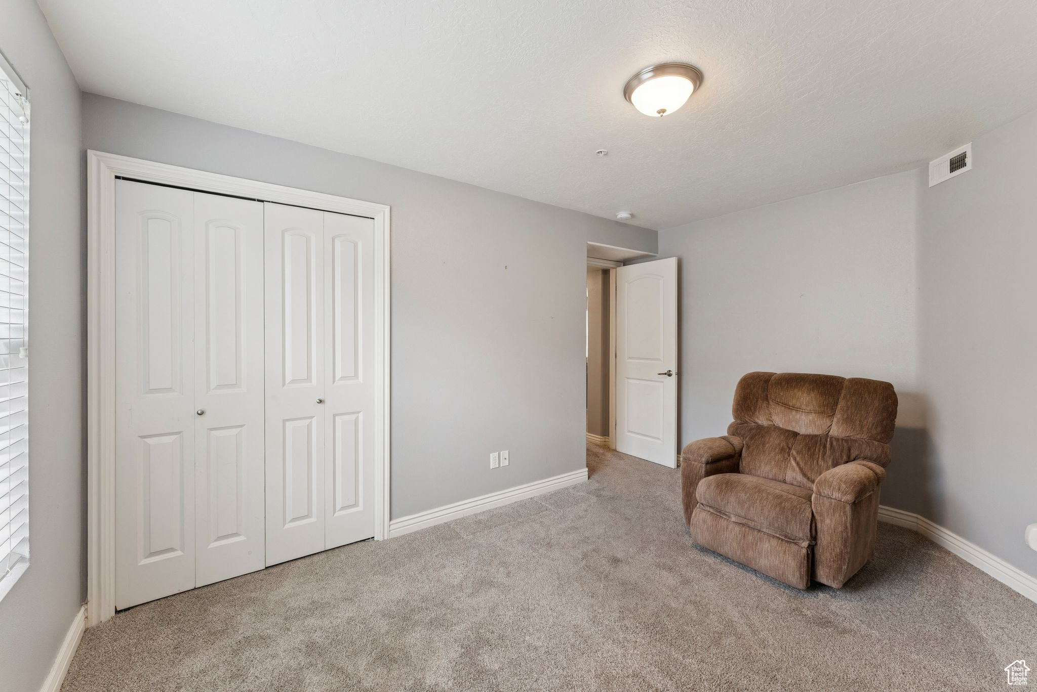 DAYBREAK - Residential