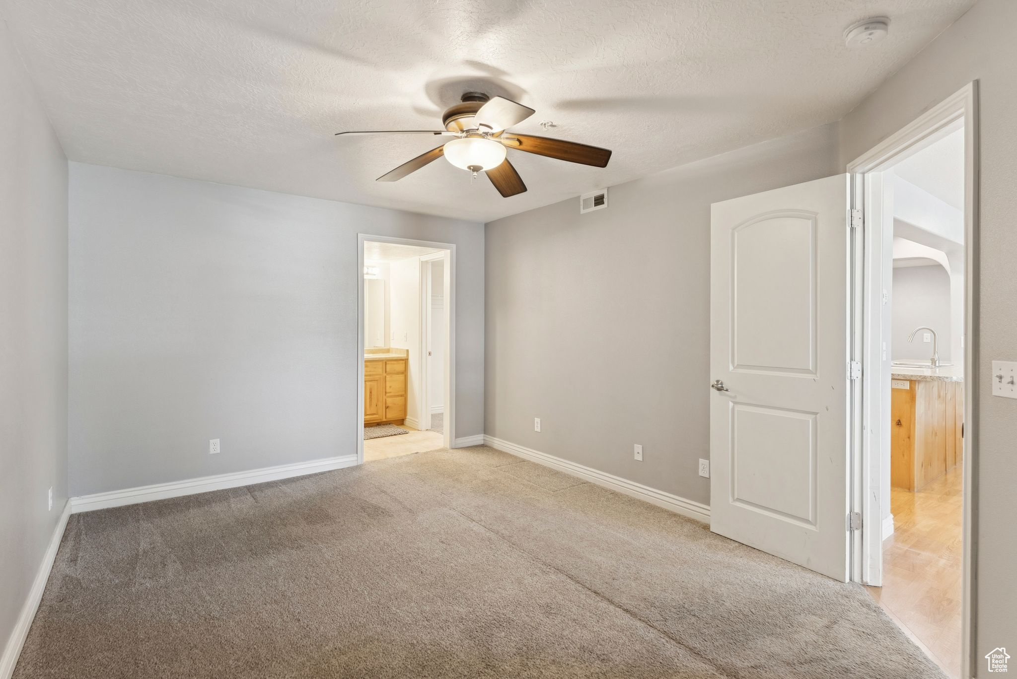 DAYBREAK - Residential