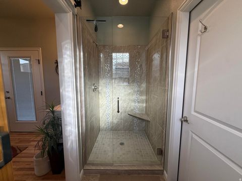 Tiny photo for 1432 W MORANE MANOR DR, Saint George, UT 84790 (MLS # 2132735)