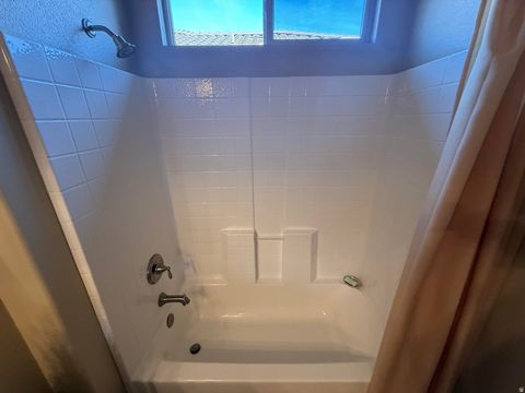 Tiny photo for 1432 W MORANE MANOR DR, Saint George, UT 84790 (MLS # 2132735)