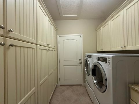 Tiny photo for 1432 W MORANE MANOR DR, Saint George, UT 84790 (MLS # 2132735)