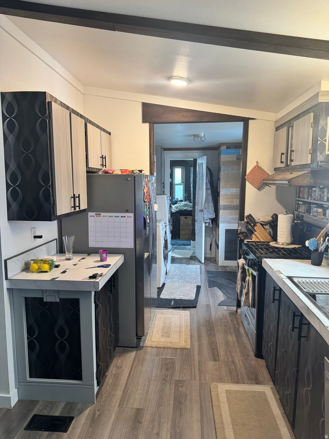 COUNTRY SQUIRE SUB NO 2 - Residential