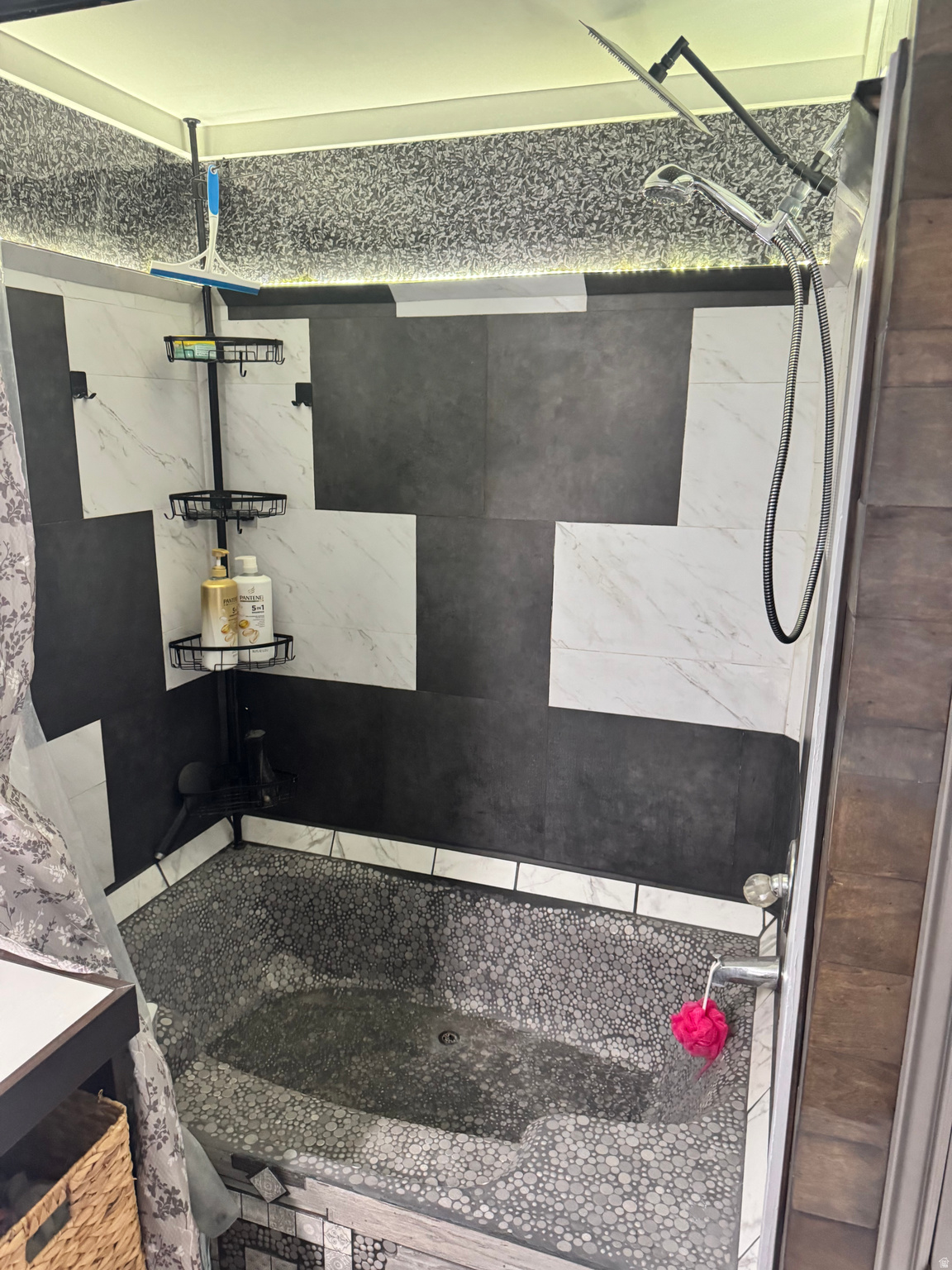 COUNTRY SQUIRE SUB NO 2 - Residential