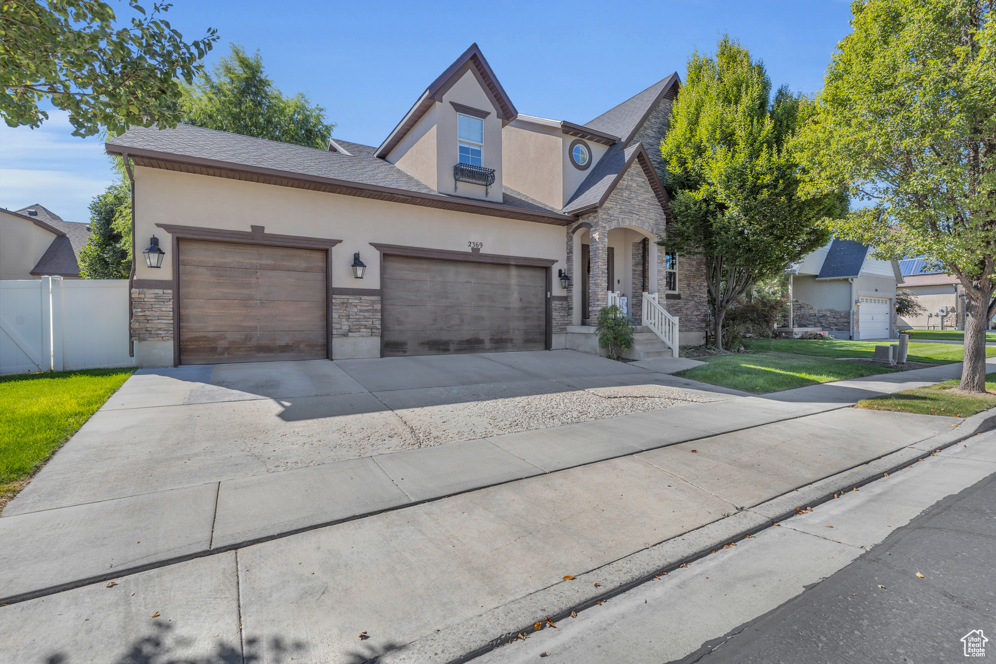 2369 W Mont Blanc Dr, Riverton, Utah image 3