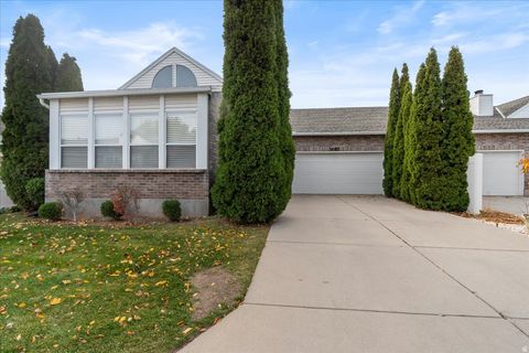 Photo of 3685 W 5180 S, Taylorsville, UT 84129 (MLS # 2121659)