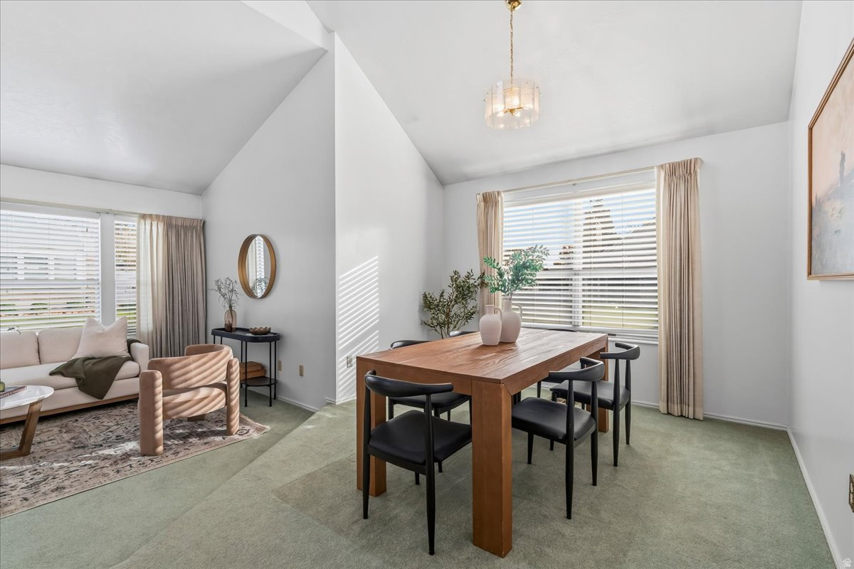 STONE HOLLOW - Residential