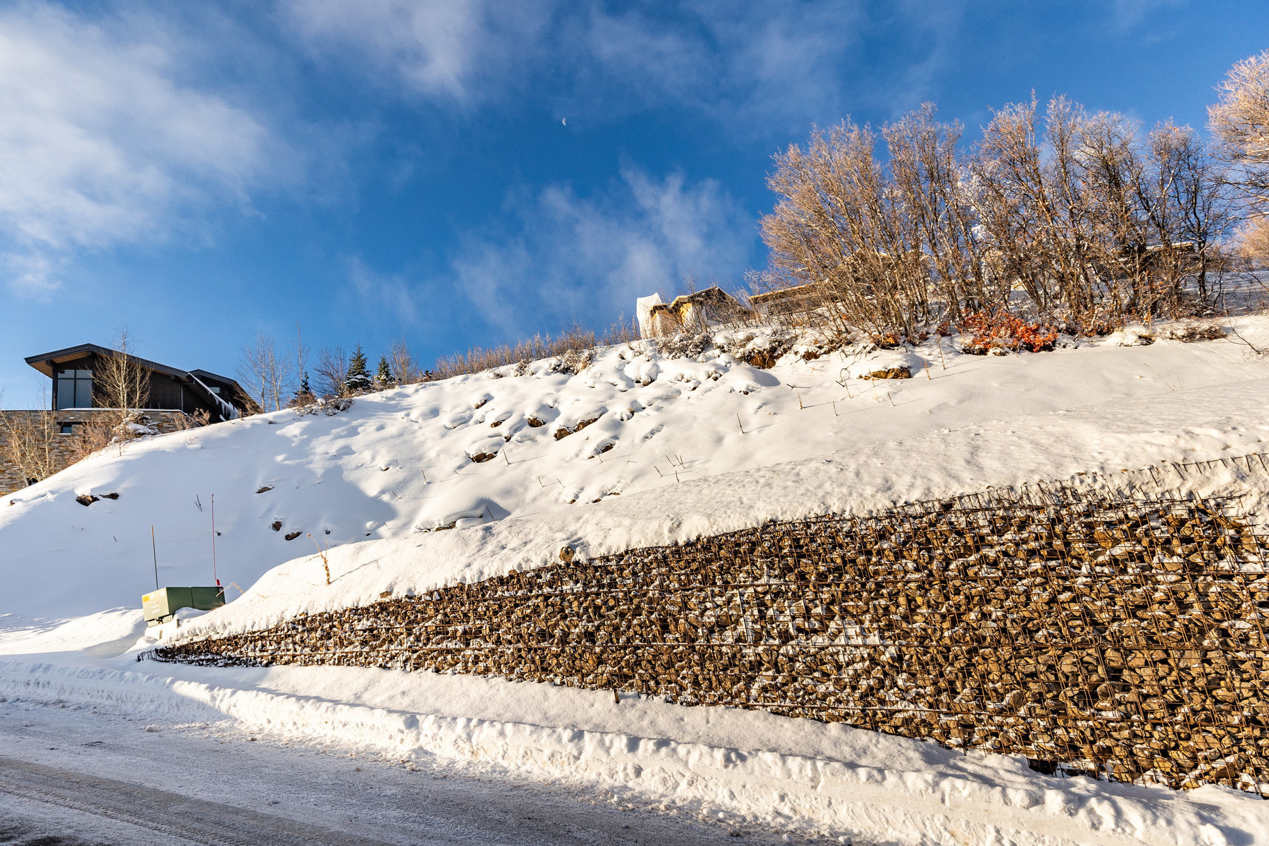 DEER CREST ESTATES - Land