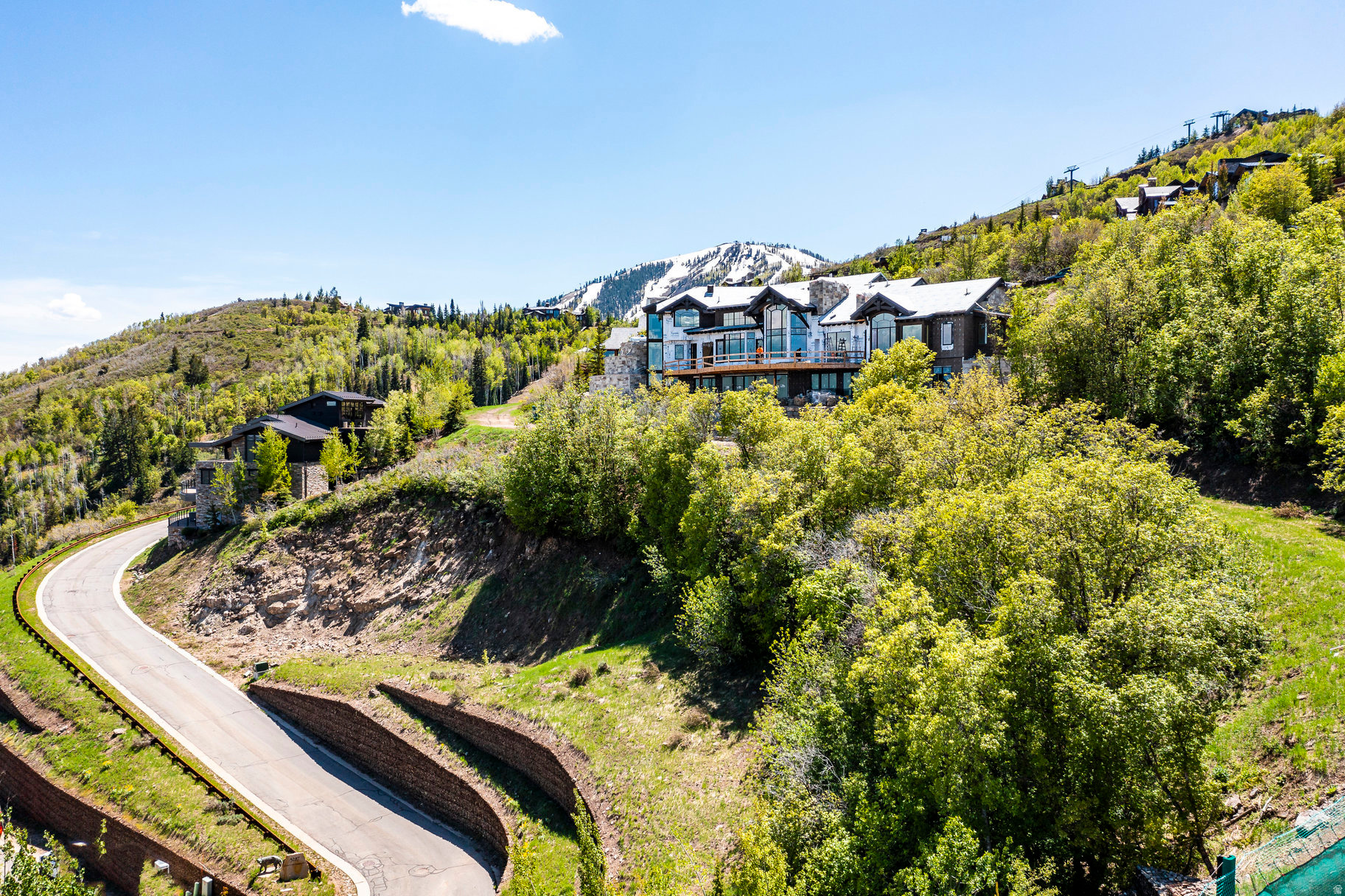DEER CREST ESTATES - Land