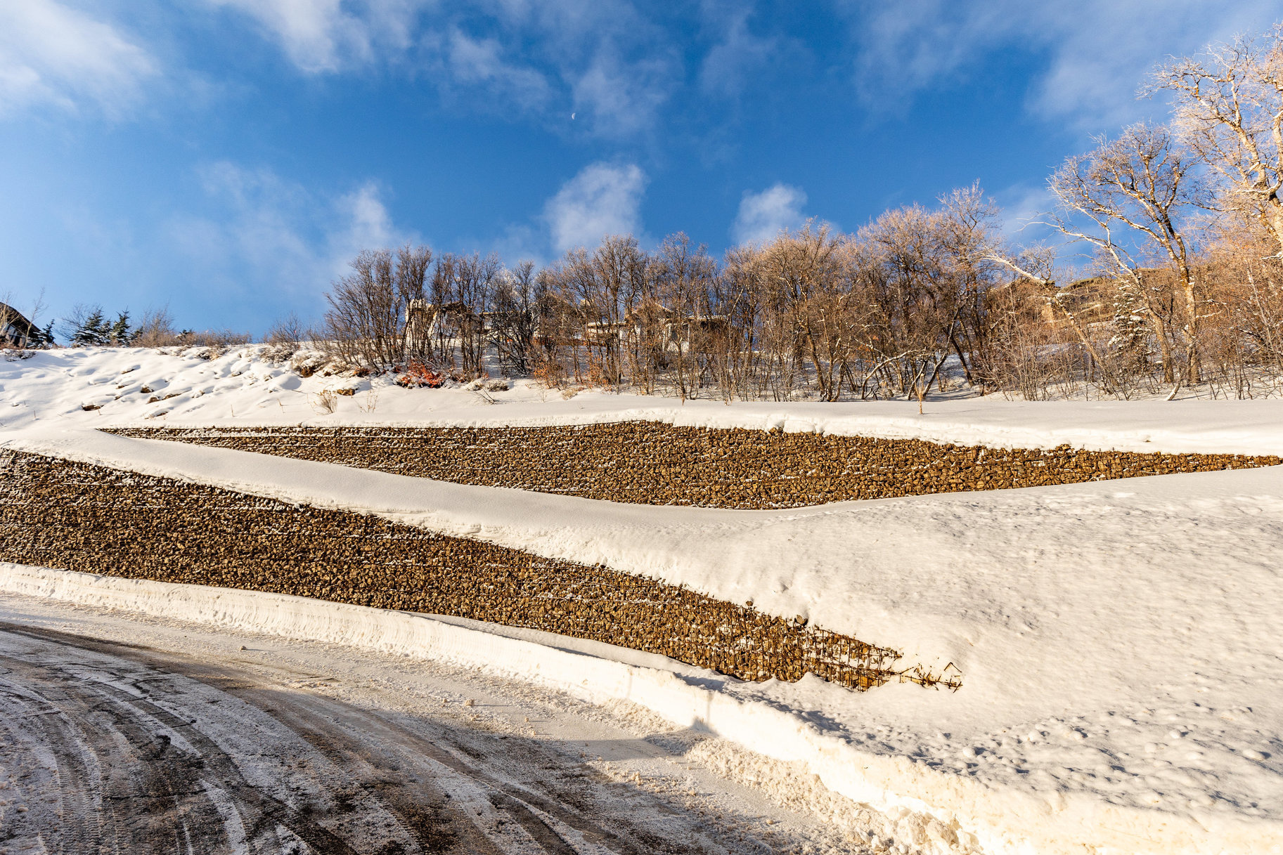 DEER CREST ESTATES - Land