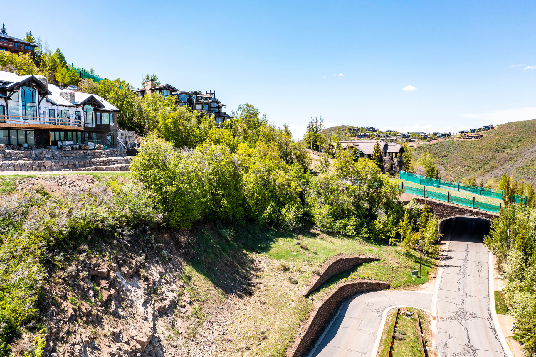 DEER CREST ESTATES - Land