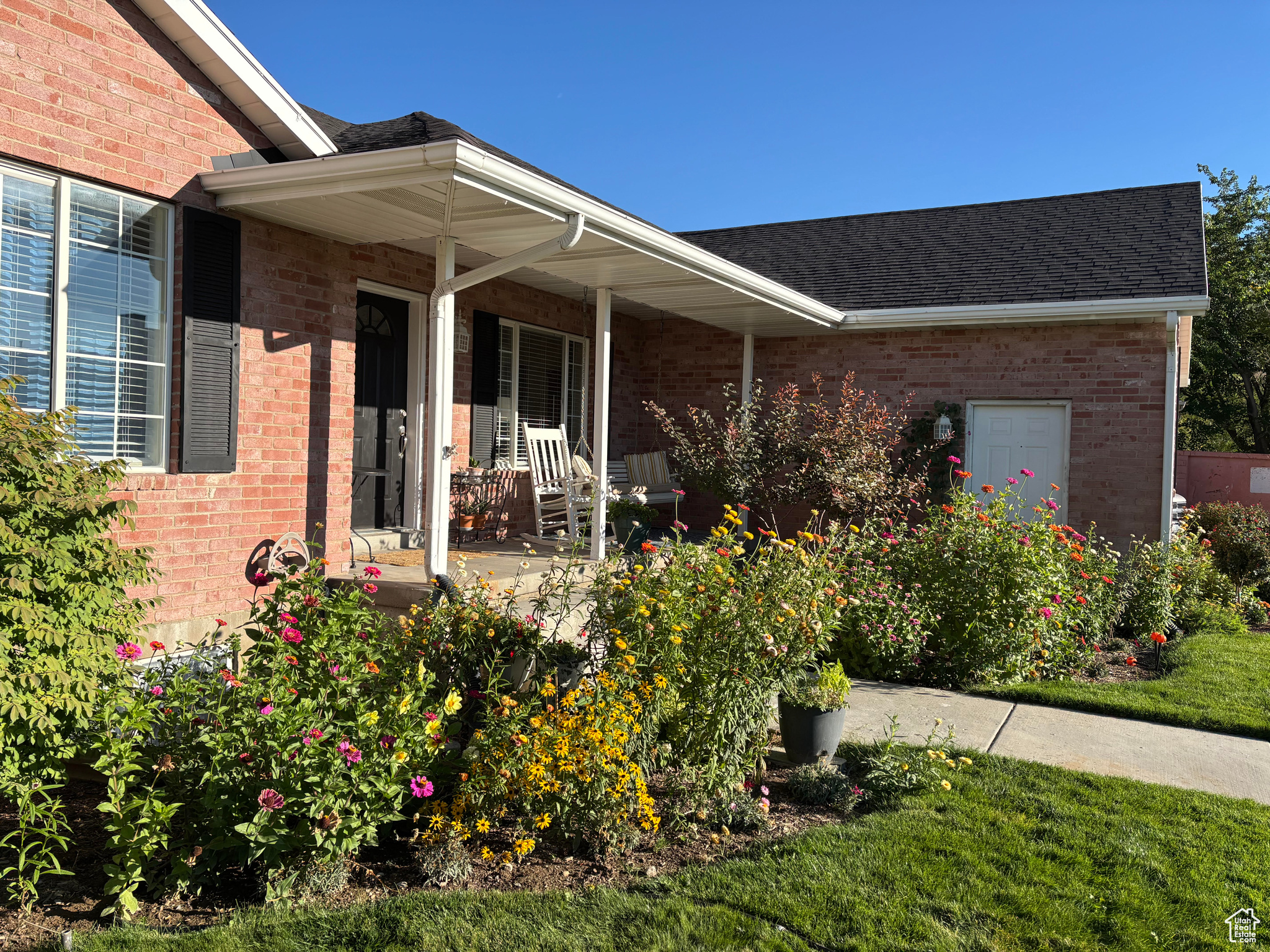 CANYON COVE - Residential